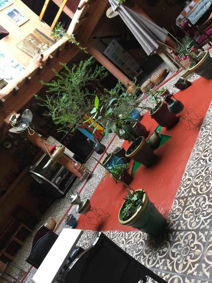 Riad Asrir Tiznit Luaran gambar