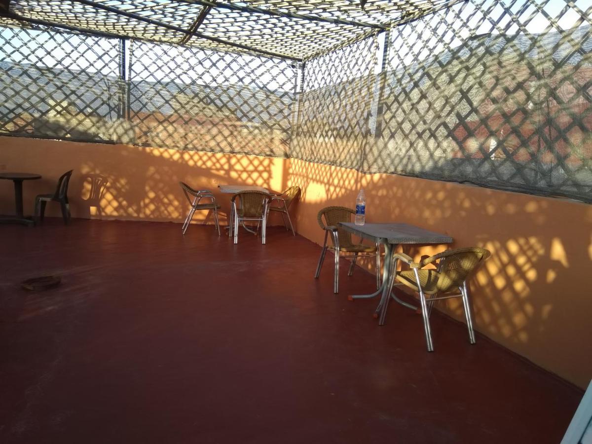 Riad Asrir Tiznit Luaran gambar