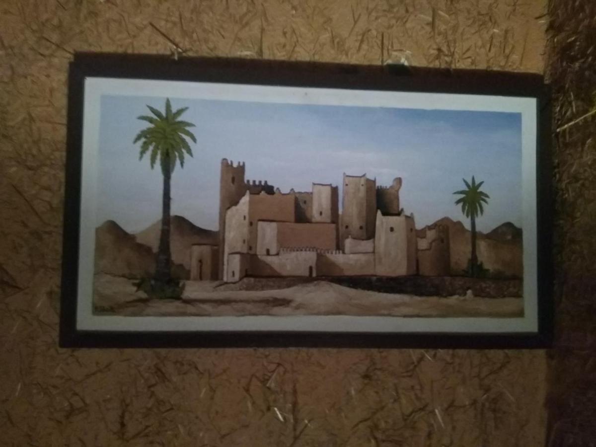 Riad Asrir Tiznit Luaran gambar