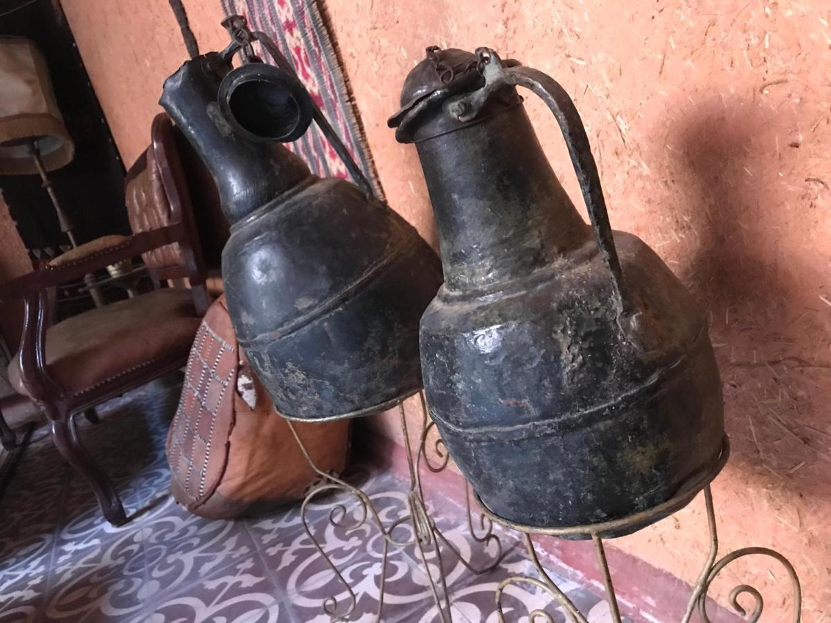 Riad Asrir Tiznit Luaran gambar