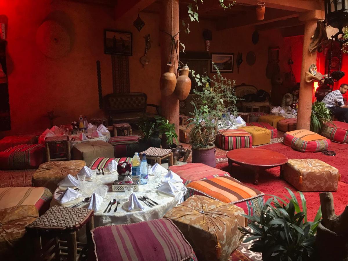 Riad Asrir Tiznit Luaran gambar